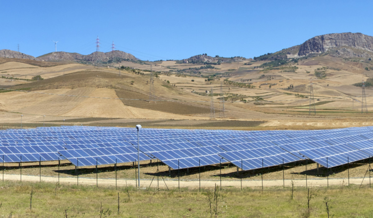 DRI acquires Solar Portfolio (166 MWp) in Italy © Capcora